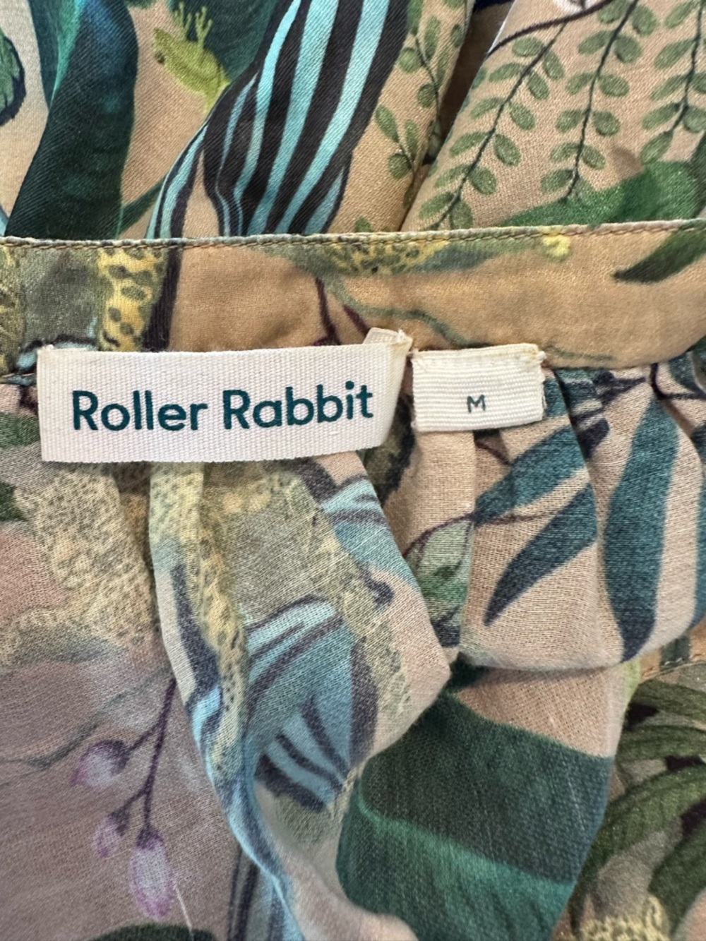 Roller Rabbit Tropical Pattern Button Down Blouse Size Medium-perfect condition - Picture 5 of 7
